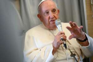Papa Francesco: “Per me è difficile viaggiare, in Vietnam ci andrà Giovanni XXIV. La missione di pace in Ucraina va ma la cultura russa non va cancellata”