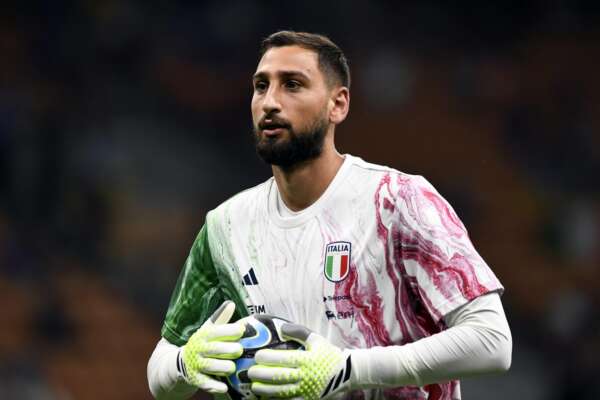 Giusto fischiare Donnarumma in Nazionale? “No, è un rito barbaro di contestazione che si sta trasformando in stalking”