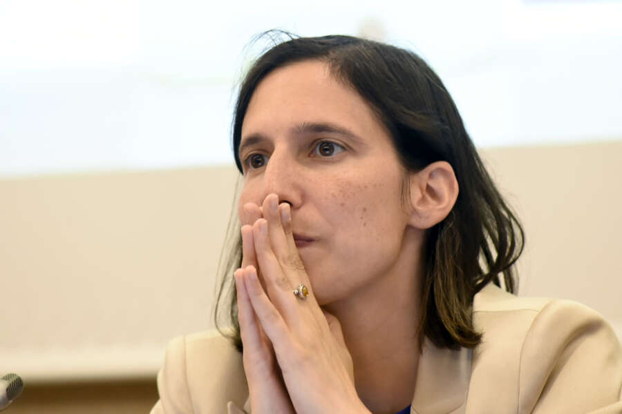 ELLY SCHLEIN SEGRETARIA PD