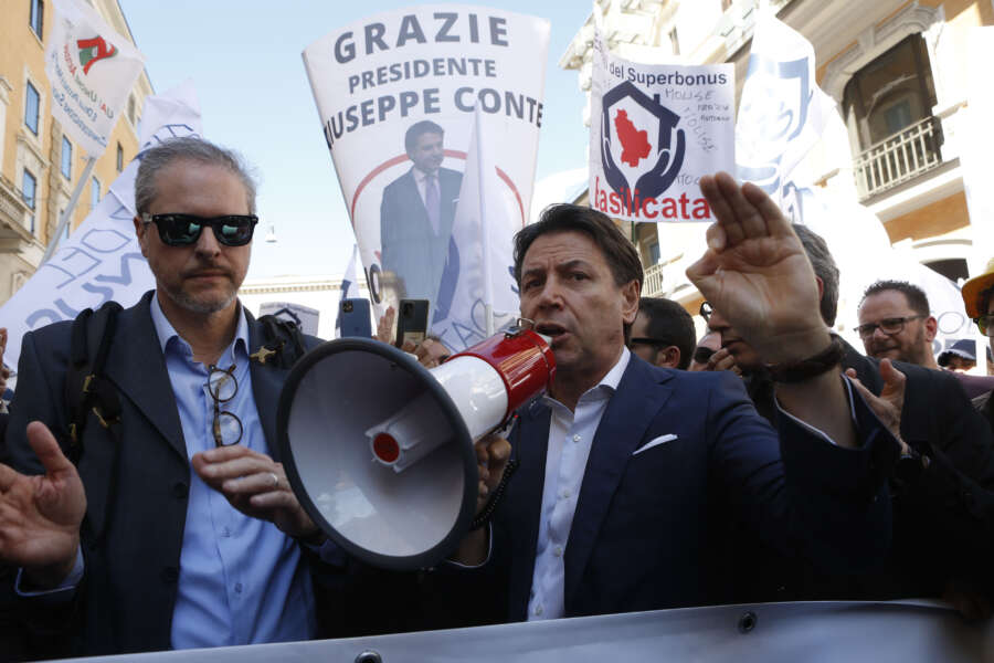 SIMONE GIOVANNA PRESIDENTE ASSOCIAZIONE NAZIONALE ESODATI DEL SUPERBONUS, GIUSEPPE CONTE POLITICO