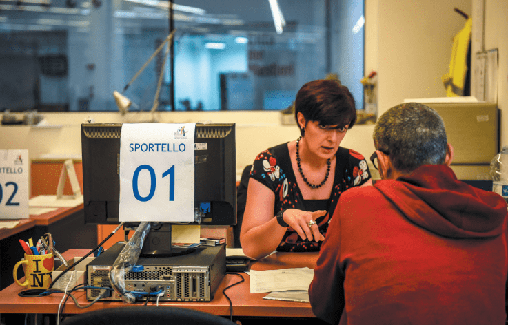 Lavoro, domanda e offerta non riescono a incrociarsi: mancano i candidati. E i corsi di formazione sono una risorsa o un business?