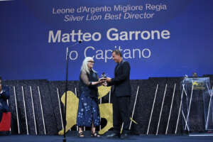Foto Gian Mattia D’Alberto/LaPresse
09 Settembre 2023 Venezia, Italia – Spettacolo 
80ma Mostra internazionale d’arte cinematografica 
Premiazione Leone d’Oro
nella foto: «Io capitano» di Matteo Garrone vince il premio per la miglior regia alla Mostra di Venezia 2023

2023-09-09 Venice, Italy 
80th Venice Film festival
Golden Lion Award Ceremony
in the photo: Matteo Garrone’s "Io capitano" wins best director award at Venice Film Festival 2023