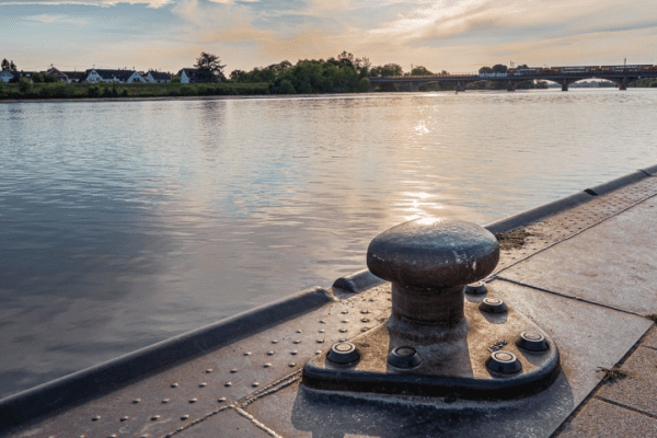 L’Europa impone una nuova tassa al trasporto marittimo: e a farne le spese sarà il porto di Gioia Tauro