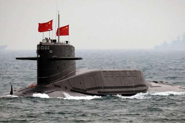 Sottomarino cinese incastrato per sei ore sott’acqua: “morti asfissiati 55 militari”, Pechino (e Taiwan) smentiscono