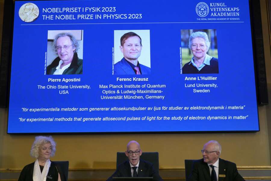 Attosecondi e velocità degli elettroni, il premio Nobel per la fisica a Pierre Agostini, Ferenc Krausz e Anne L’Huillier