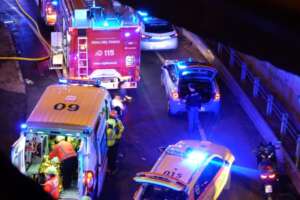 Bus Mestre, 21 morti, 15 feriti, bimba in condizioni disperate. Malore autista o scontro con altro mezzo: “Procedeva a zig-zag”