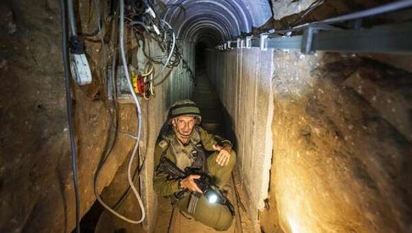 La democrazia degli Stati Uniti ostaggio nei tunnel di Gaza: Trump e Harris ambigui con gli elettori La democrazia degli Stati Uniti ostaggio nei tunnel di Gaza: Trump e Harris ambigui con gli elettori