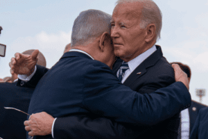 L’abbraccio dell’America, Biden blinda Israele: “Pieno sostegno ma non fate i nostri errori” L’abbraccio dell’America, Biden blinda Israele: “Pieno sostegno ma non fate i nostri errori”