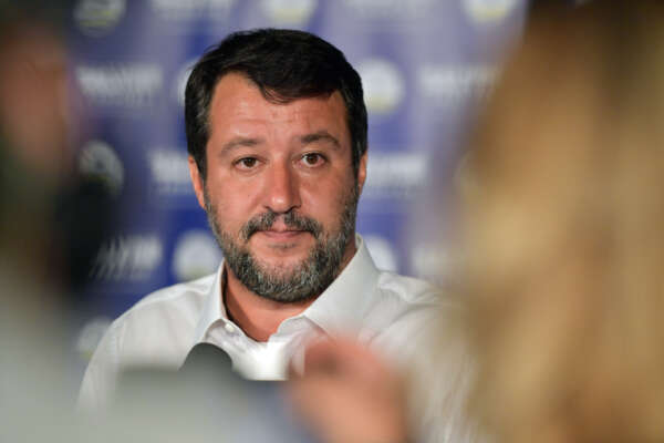 Guerra Ucraina, dall’elezione di Robert Fico al gancio USA: gli assist alla Lega per destabilizzare Fratelli d’Italia Guerra Ucraina, dall’elezione di Robert Fico al gancio USA: gli assist alla Lega per destabilizzare Fratelli d’Italia