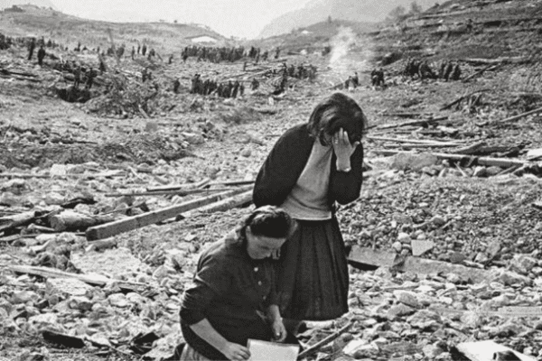 Vajont, una ferita di cemento: 60 anni dopo la tragedia: “Come Pompei dopo l’eruzione”