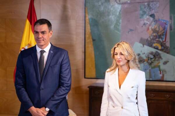 Il patto siglato tra Sanchez e Diaz. La Spagna verso un governo progressista