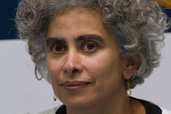 Giusta la scelta di non premiare la scrittrice palestinese Adania Shibli? No, la generalizzazione genera mostri. Palestinese non vuol dire terrorista