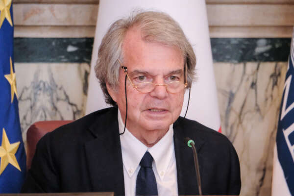 Il Cnel boccia il salario minimo. Cisl d’accordo: “Non risolve il problema del lavoro povero”