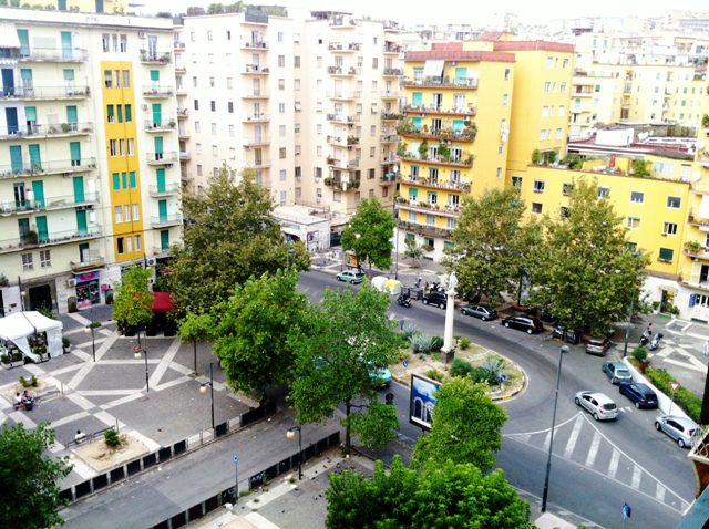 Napoli, lite durante funerale al Vomero: scatta la corsa ai numeri del Lotto