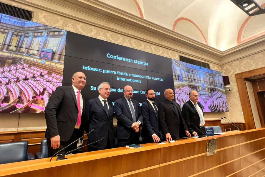 Un’agenzia contro la disinformazione, la proposta di Italia Viva contro il fenomeno delle fake news