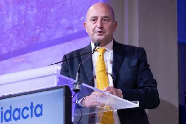 L’Assessore alla Istruzione e formazione professionale della Regione Siciliana Mimmo Turano e la sua voglia di futuro