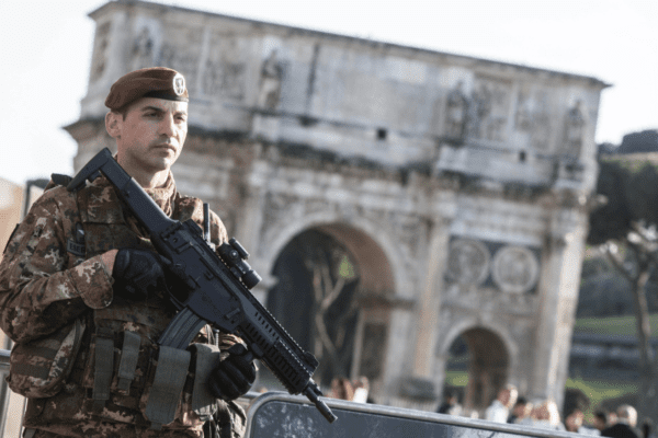 Dror Eydar: “Eliminare totalmente Hamas o il terrorismo dilagherà in UE”