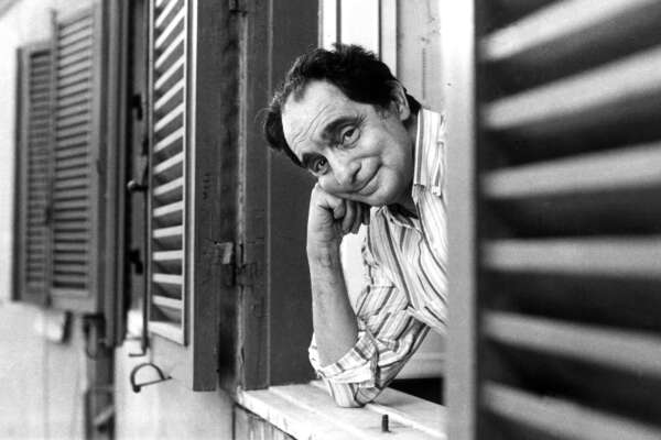 I cent’anni di Italo Calvino: una scrittura unica e rivoluzionaria con il valore della leggerezza