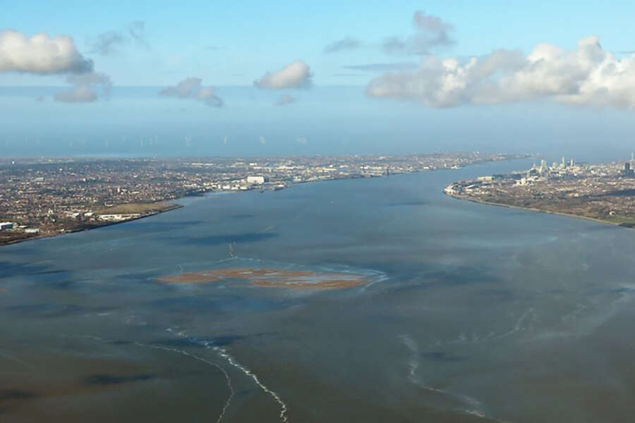 Lo storico accordo tra Eni e Regno Unito: 20 miliardi di sterline per il trasporto e stoccaggio delle emissioni di CO2