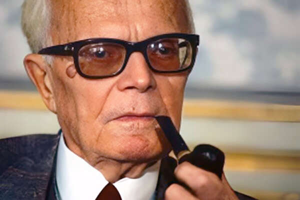 Lucca, la strada a Pertini negata dalla destra: il trionfo del surreale