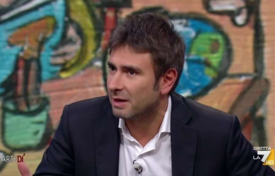 Di Battista piace più di Conte e Schlein: il “mullah Dibbah”, la linea anti-Israele e il ritorno in politica