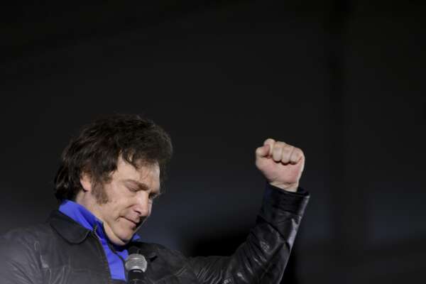 Argentina, Milei è il nuovo Presidente: “Inizia la ricostruzione del Paese”