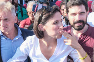 Foto Mauro Scrobogna/LaPresse 
07-10-2023 Roma (Italia) – Politica – CGIL, Manifestazione nazionale “La via maestra, insieme per la Costituzione”-  Nella foto: La segretaria PD Elly Schlein 

October 07, 2023 Rome (Italy)- Politics – CGIL, National demonstration “The main road, together for the Constitution” – In the photo: PD secretary Elly Schlein