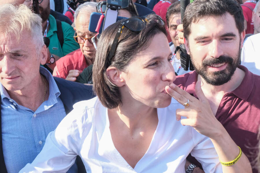 Foto Mauro Scrobogna/LaPresse 
07-10-2023 Roma (Italia) – Politica – CGIL, Manifestazione nazionale “La via maestra, insieme per la Costituzione”-  Nella foto: La segretaria PD Elly Schlein 

October 07, 2023 Rome (Italy)- Politics – CGIL, National demonstration “The main road, together for the Constitution” – In the photo: PD secretary Elly Schlein