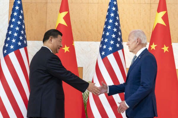 U.S. President Joe Biden, right, and Chinese President Xi Jinping shake hands before a meeting on the sidelines of the G20 summit meeting, Monday, Nov. 14, 2022, in Bali, Indonesia. (AP Photo/Alex Brandon)
Associated Press/LaPresse
Only Italy and Spain U.S. President Joe Biden, right, and Chinese President Xi Jinping shake hands before a meeting on the sidelines of the G20 summit meeting, Monday, Nov. 14, 2022, in Bali, Indonesia. (AP Photo/Alex Brandon)
Associated Press/LaPresse
Only Italy and Spain