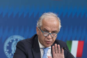 Ddl sicurezza, il governo in divisa punta su ordine e repressione