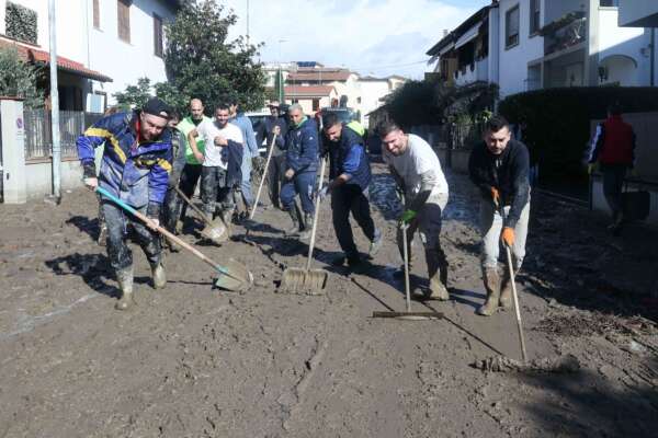 La Toscana vuole ripartire ma Musumeci arriva a mani vuote. La rinascita non sarà una passeggiata