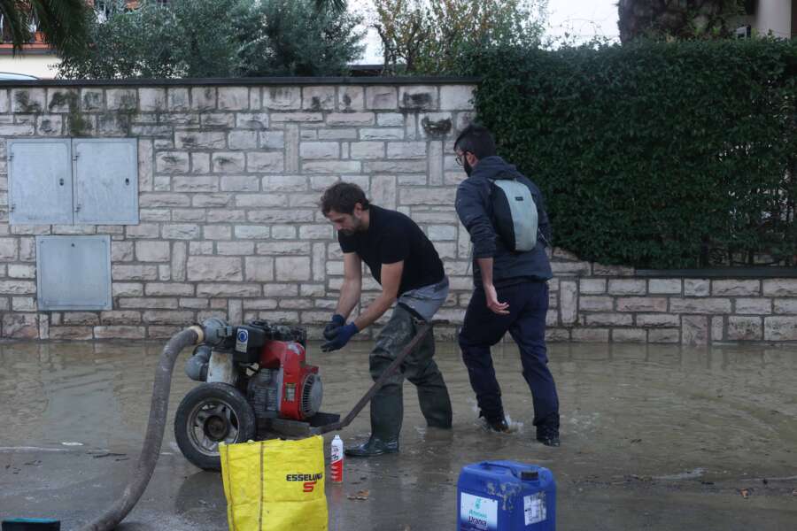 Una settimana dopo l’alluvione: forse la Toscana fa schifo a qualcuno