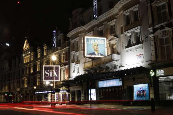 Accadde Oggi 19 dicembre – Crolla il soffitto del Teatro ‘Apollo’ a Londra: 88 feriti in platea