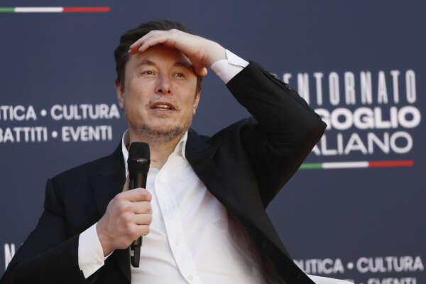 Foto Cecilia Fabiano/LaPresse 16 Dicembre  2023 Roma, Italia – Politica – Atreju 2023 , Elon Musk ospite alla festa di Fratelli D’Italia     Nella foto: Elon Musk  

December 16 , 2023 Roma, Italy – Politics –  Politics –  Elon Musk guest speaker at Fratelli D’Italia party    In the photo: Elon Musk