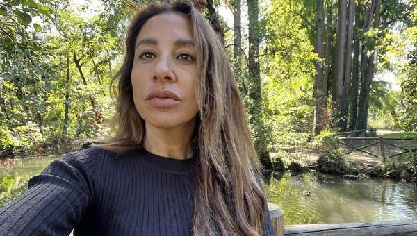 Multata perché passata con il rosso mentre fa jogging: l’avvocatessa-runner rincorsa da una volante di vigilesse di Lecce