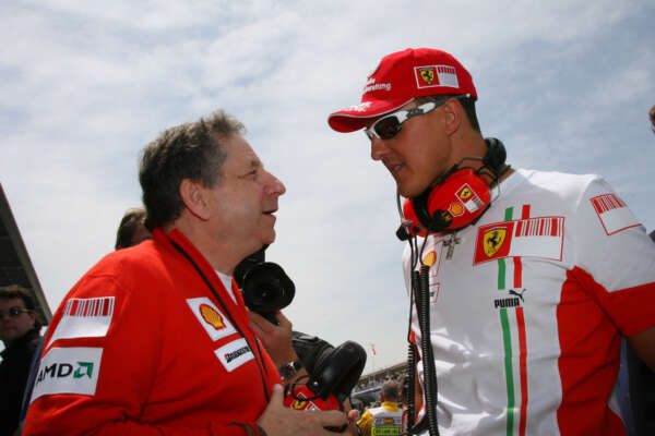 Jean Todt dieci anni dopo l’incidente di Schumacher: “Non mi manca perché lui c’è” Jean Todt dieci anni dopo l’incidente di Schumacher: “Non mi manca perché lui c’è”