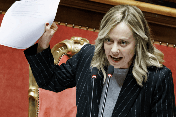 Bilancio, Patto di stabilità e Mes: i tre grattacapi di Giorgia Meloni Bilancio, Patto di stabilità e Mes: i tre grattacapi di Giorgia Meloni