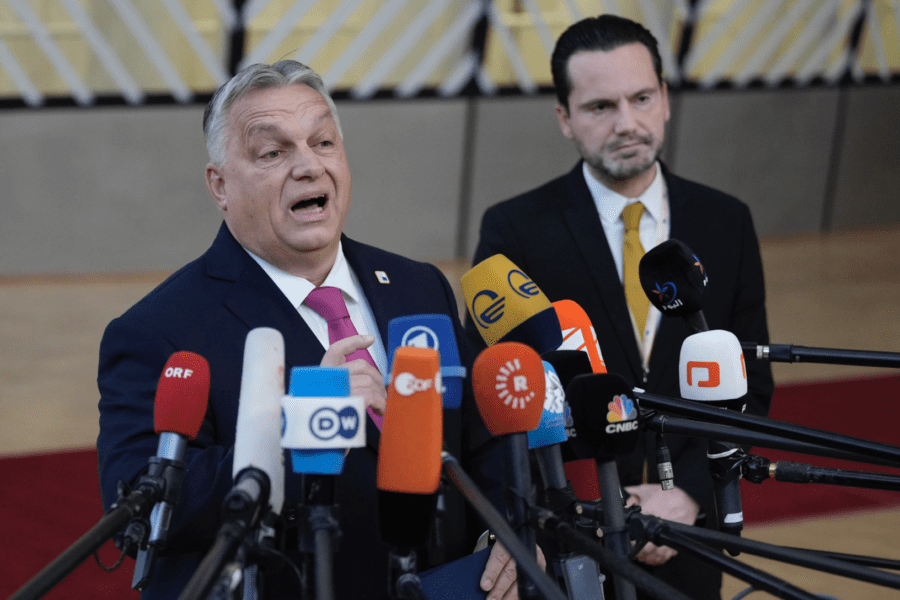 Ucraina nell’Ue, via libera ai negoziati. Attesa per la revisione del Patto di stabilità