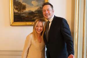 Gli account fake ‘pro’ Giorgia Meloni sotto i tweet del Riformista: l’esercito dei bot e la guerra persa con Musk