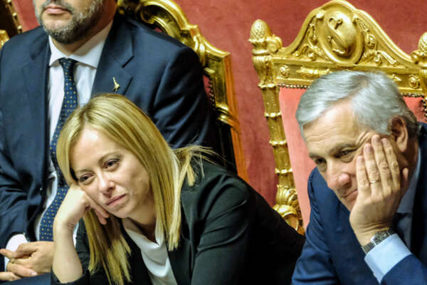 Manovra 2026, tensione nella maggioranza. Meloni esorta all’unità ma il governo canta a più voci