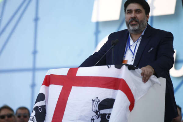 Foto Vincenzo Livieri – LaPresse 
19-10-2019 – Roma
Politica
Orgoglio italiano! – Manifestazione della Lega e del centrodestra contro il governo Conte bis.  Nella foto Christian Solinas

Photo Vincenzo Livieri – LaPresse 
19-10-2019 Rome
Politics
Lega and center-right parties demonstration. In the picture