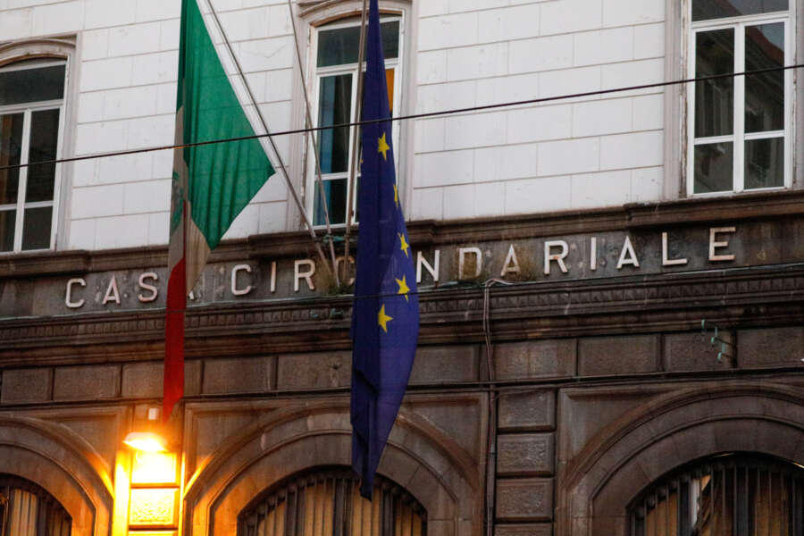 Carcere poggioreale detenuto