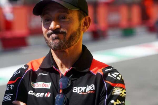 Che fine ha fatto Max Biaggi, l’amore con Eleonora Pedron e Bianca Atzei: “Dopo l’incidente ho promesso che avrei mollato” Che fine ha fatto Max Biaggi, l’amore con Eleonora Pedron e Bianca Atzei: “Dopo l’incidente ho promesso che avrei mollato”