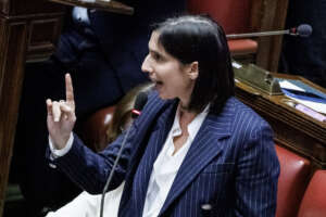 Foto Roberto Monaldo / LaPresse
24-01-2024 Roma
Politica
Camera dei deputati – Question time con il presidente del Consiglio Giorgia Meloni
Nella foto Elly Schlein

24-01-2024 Rome (Italy)
Politics
Chamber of deputies – Question time whit Prime Minister Giorgia Meloni
In the pic Elly Schlein