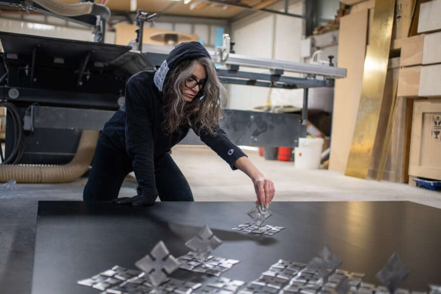 I for an eye: la mostra di Iv Toshain per indagare l’essenza dell’esistenza