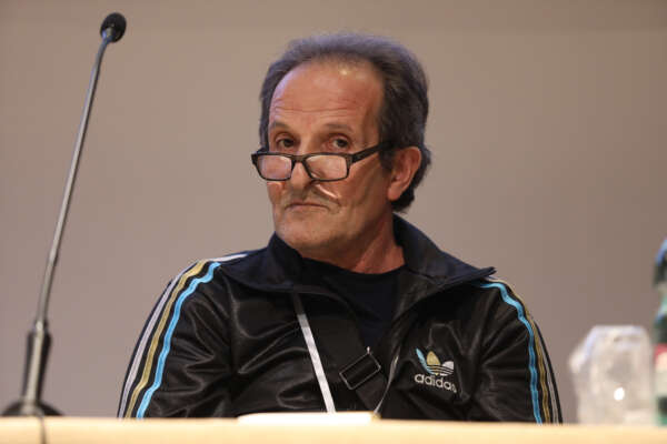 Beniamino Zuncheddu libero dopo 33 anni di carcere, non era lui il killer del Sinnai: “Non provo rabbia, ma mi hanno rubato tutto”