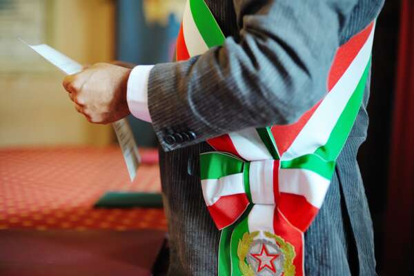 fascia sindaco abuso d’ufficio