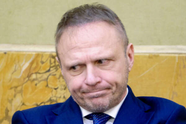 Foto Mauro Scrobogna /LaPresse 
15-01-2024 Roma – Politica –  Ministero dell’Agricoltura, della Sovranità alimentare e delle Foreste, presentazione delle linee di finanziamento degli interventi per la sicurezza sul lavoro del Bando ISI 2023 – Agricoltura di Inail –  Nella foto: il Ministro dell’agricoltura Francesco Lollobrigida

January 15, 2024 Roma – Politics –  Ministry of Agriculture, Food Sovereignty and Forestry, presentation of the financing lines for interventions for safety at work of the ISI 2023 tender – Inail Agriculture – In the photo: the Minister of Agriculture Francesco Lollobrigida