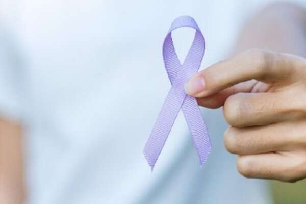 Per i Disturbi Alimentari nessun colore politico diverso dal #LILLA