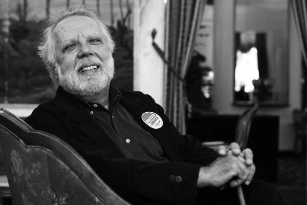 © Roberto Monaldo / LaPresse
29-04-2009 Roma
Politica
Sinistra e Libertˆ presenta i candidati alle elezioni europee

The party Sinistra e Libertˆ introduces the candidates to the european elections

Nella foto Il disegnatore Sergio Staino